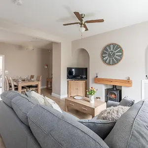 Dales Edge - Holiday home
