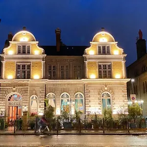 Limehouse Library 4* London