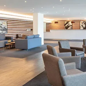 St Giles Heathrow - A St Giles 3* Feltham